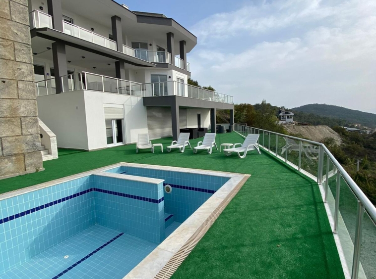 5+2 Villa in Kargicak, Alanya
