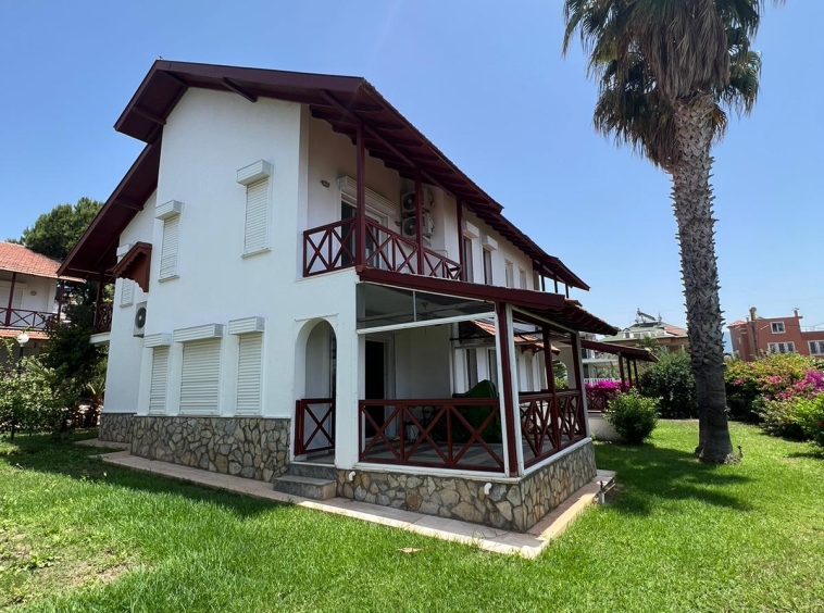 3+1 Villa in Complex in Demirtas, Alanya