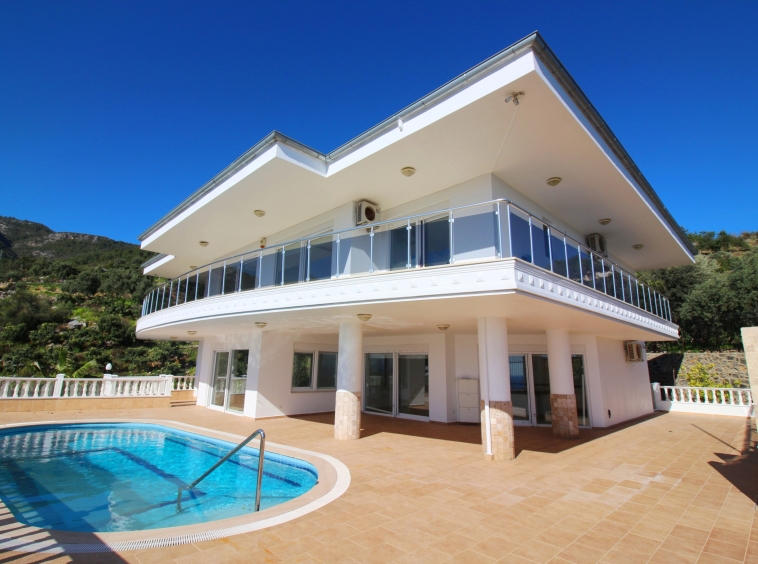 6+1 Seaview Villa in Cikcilli, Alanya