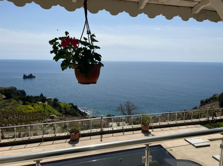 5+1 Best Seaview Villa in first Sealine, Gazipasa