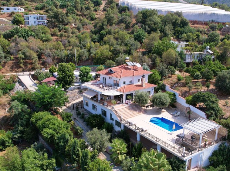 7+3 exclusive seaview villa for sale in Kestel Alanya
