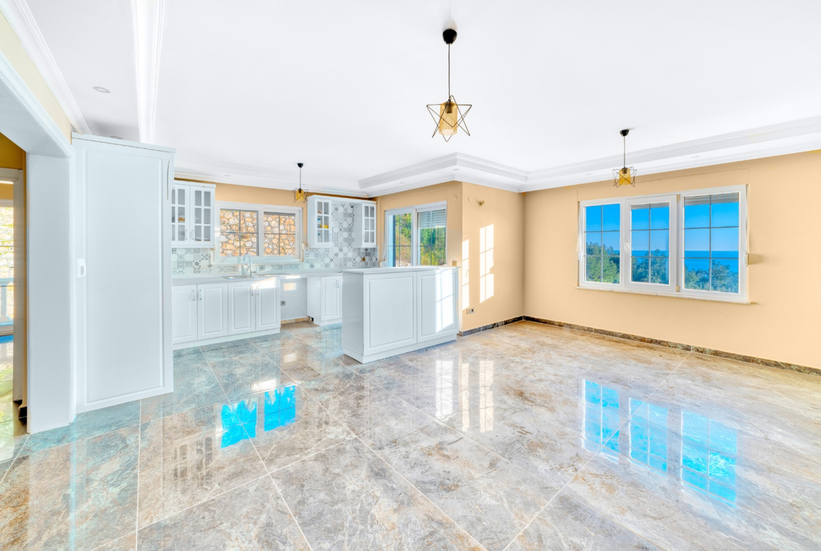 4+1 duplex penthouse in Bektas Alanya